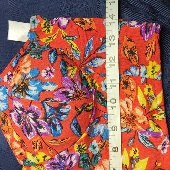 Floral Bustier Top - Picture 5 of 5